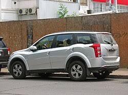 mahindra-xuv2